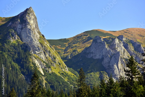 Kopa Kondracka i Wyżnia Kondracka Przełęcz, Tatry Zachodnie jesiennie