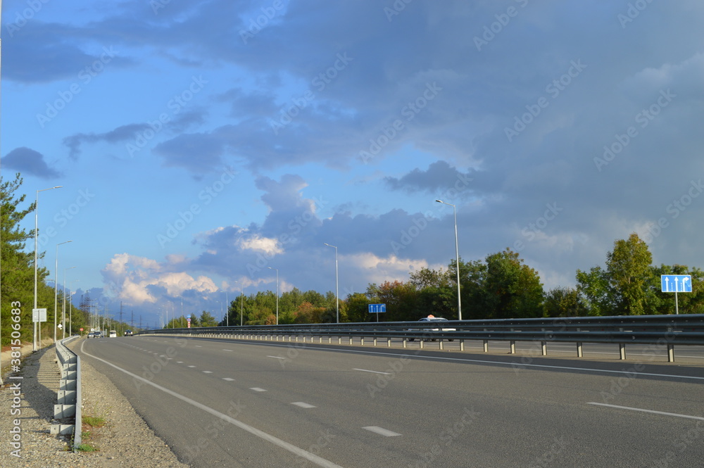 Fototapeta premium Empty road. Gelendzhik, Russia.Nice view of the clouds. Smooth road 