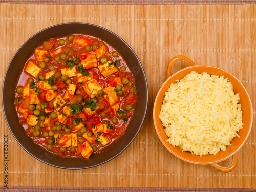 Vegan tofu and green peas curry with rice