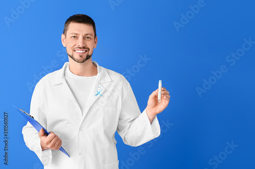 Doctor with lancet pen on c...