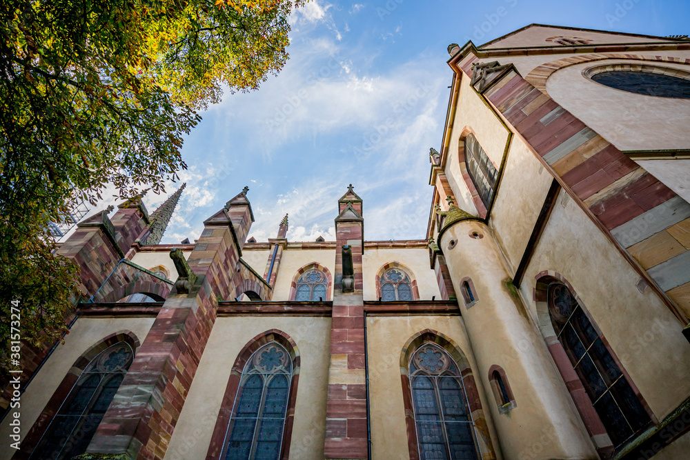 Fototapeta premium Église Saints-Pierre-et-Paul d'Obernai
