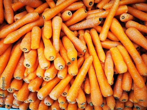 Australian carrots on the market