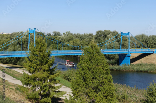 Tezikov pedestrian bridge over the Tsnu river photo