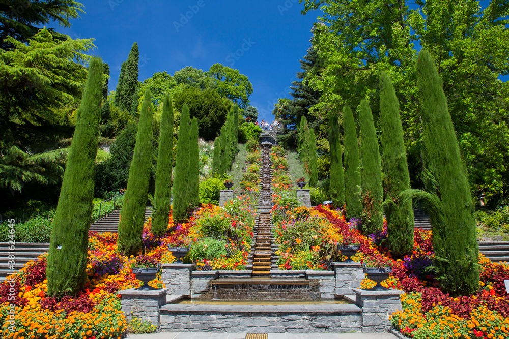 Italy Flower stairs and bed of flowers, Mainau Island, Baden-Württemberg, Germany, Europe - obrazy, fototapety, plakaty 