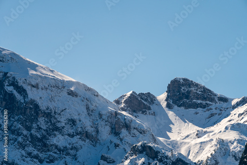 Fototapeta Naklejka Na Ścianę i Meble -  Karwendelgebirge mit ersten Schnee