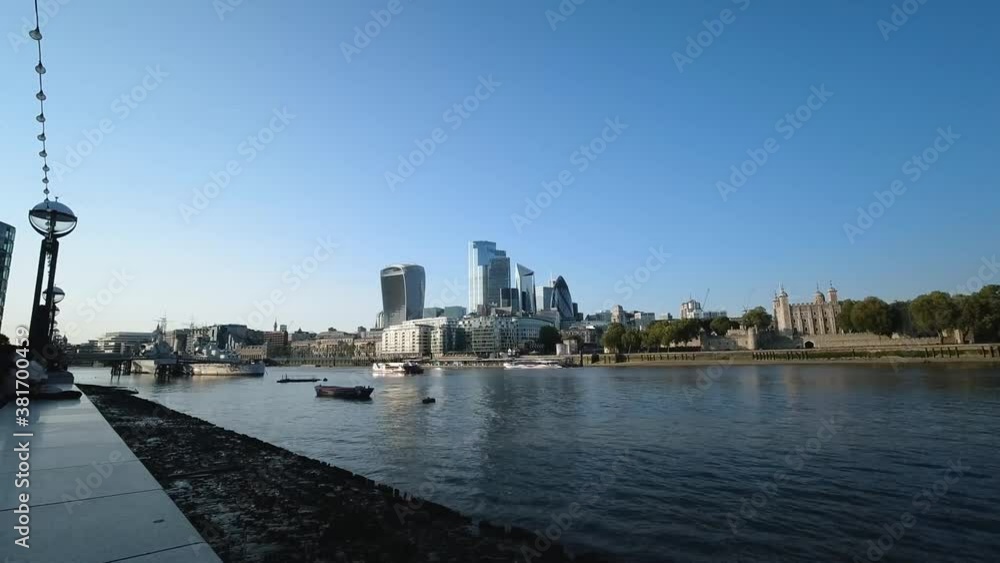 London City Skyline Time-lapse seen from River Thames 4K London City Skyline Time-lapse seen from River Thames 4K