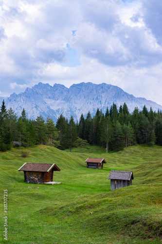 Buckelwiese Bayern und Blick aufs Karwendel