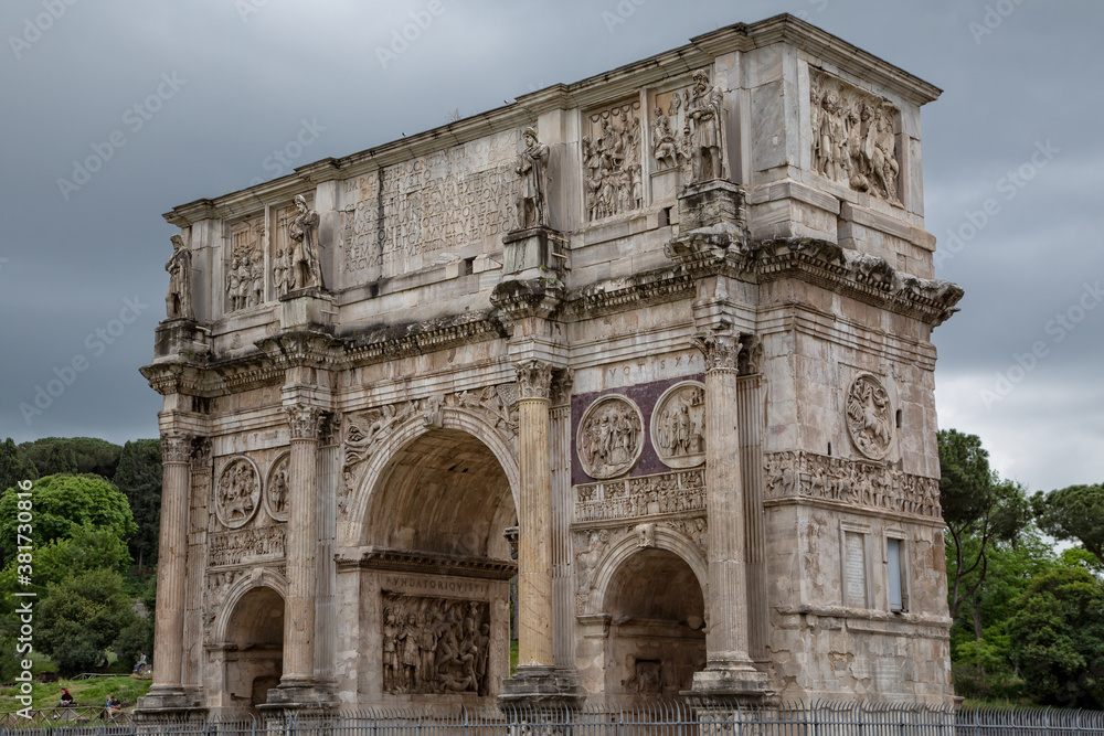 Arch of Constantine, (ad 312), one of three surviving ancient Roman triumphal arches in Rome. Arch of Constantine or Arco di Costantino or Triumphal arch in Rome, near Colosseum, Italy Arch of Constantine, (ad 312), one of three surviving ancient Roman triumphal arches in Rome. Arch of Constantine or Arco di Costantino or Triumphal arch in Rome, near Colosseum, Italy