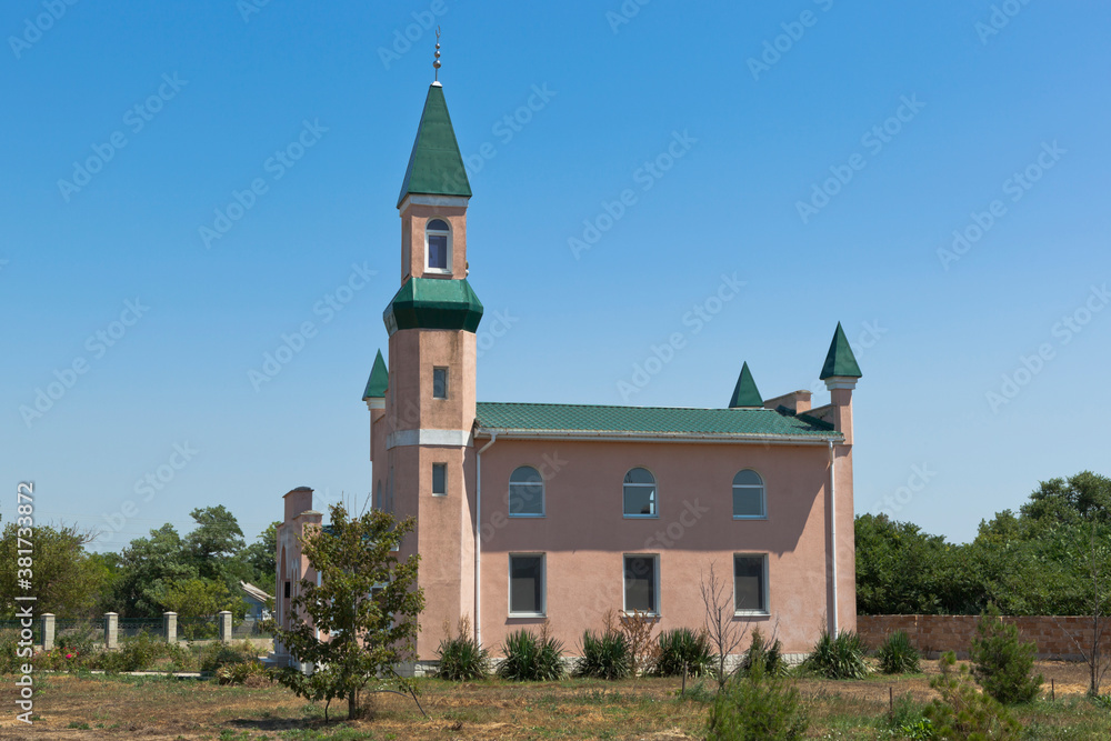 Kunan Jamisi Mosque in the village of Krasnoselskoye, Okunevsky rural settlement, Chernomorsky district, Crimea