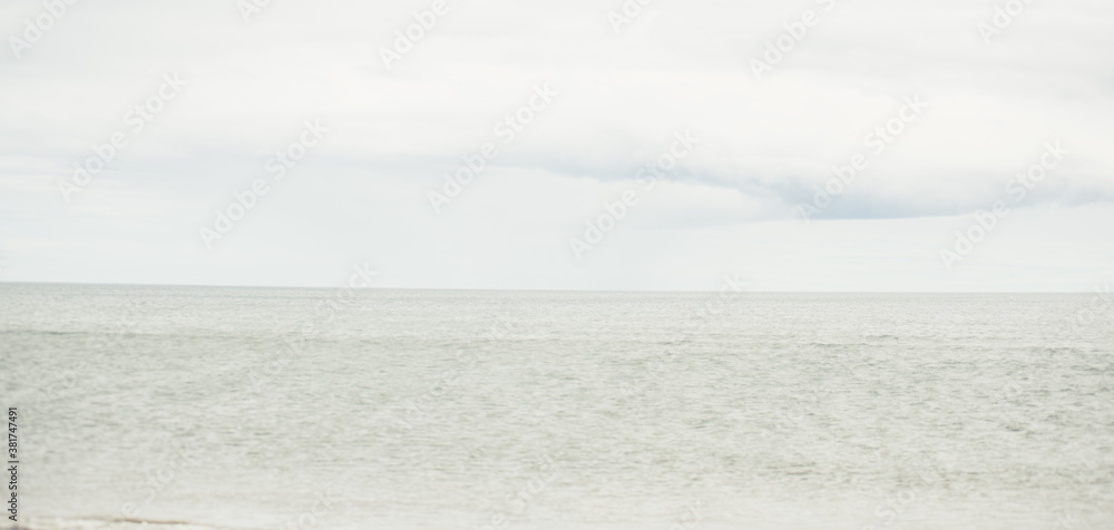 Obraz premium Endless sea with storm approaching