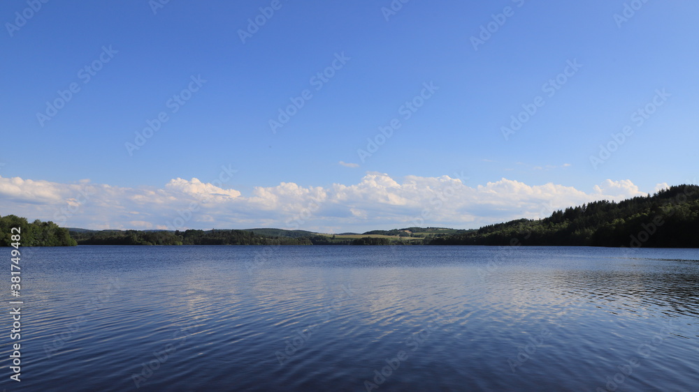 lac de Vassivière, Creuse