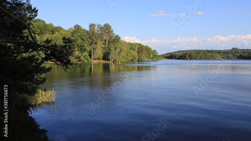 lac de Vassivière, Creuse photo
