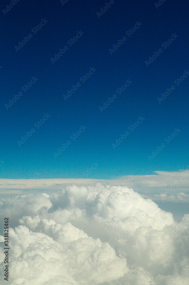 Naklejka premium 空と雲