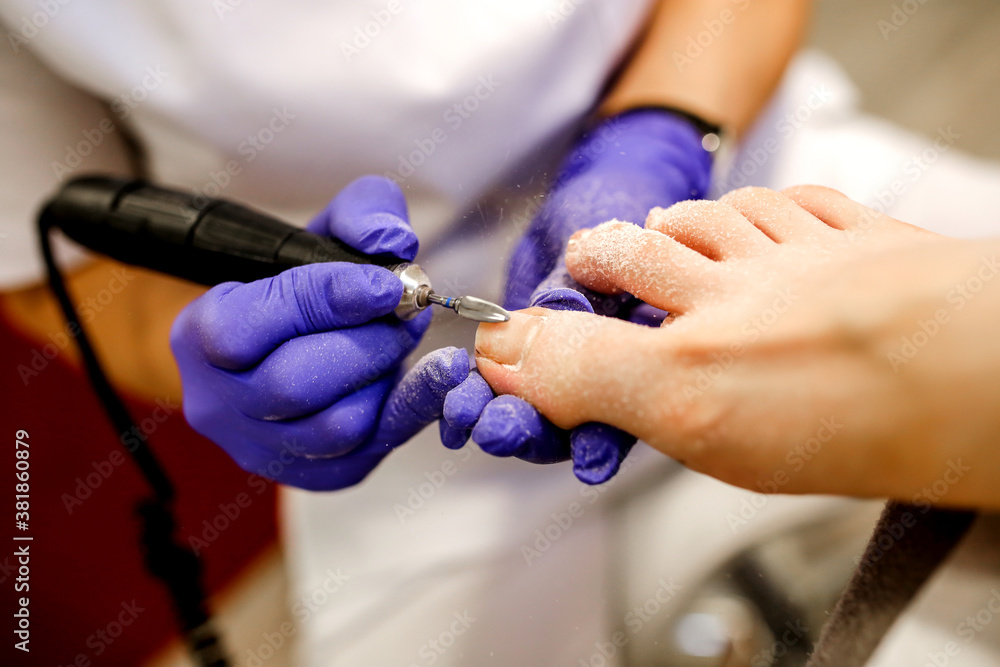 pedicure pedicure