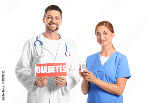 Doctors holding digital glu...