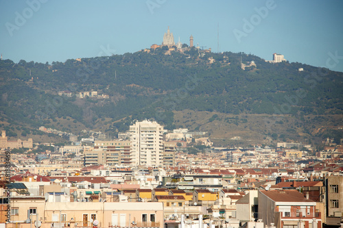 Obraz na płótnie The skyline of Barcelona, Spain w salonie