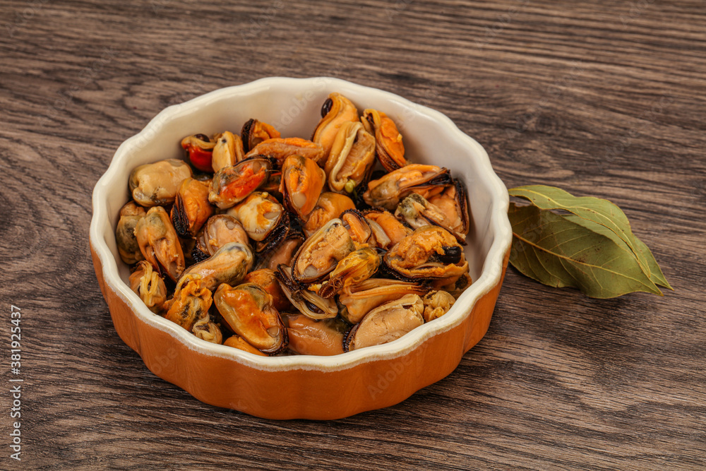 Pickled mussels in the bowl Pickled mussels in the bowl