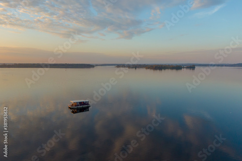 Foto Hausboot auf dem Plauer See, Brandenburg an der Havel