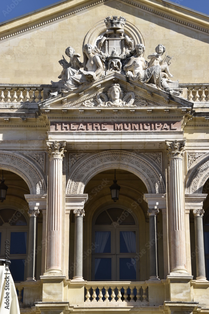 Obraz premium bâtiments anciens