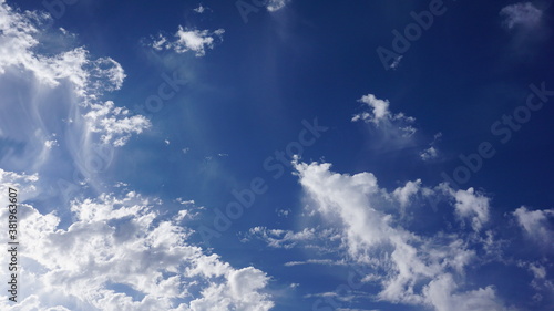 Fototapeta Naklejka Na Ścianę i Meble -  Beautiful Clouds and Blue Sky HD