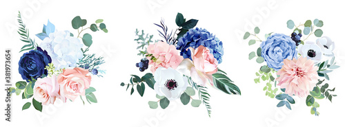 Classic navy blue, white, blush pink rose, hydrangea, ranunculus, dahlia © lavendertime