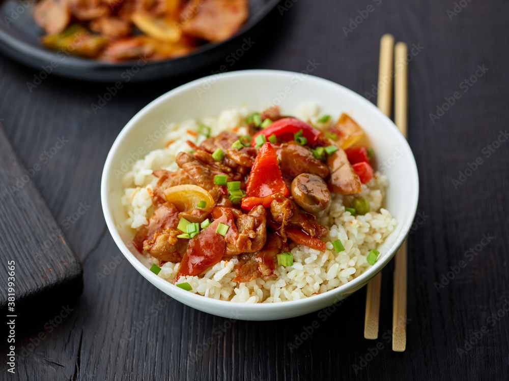 fried rice and vegetables with hot chicken sauce fried rice and vegetables with hot chicken sauce