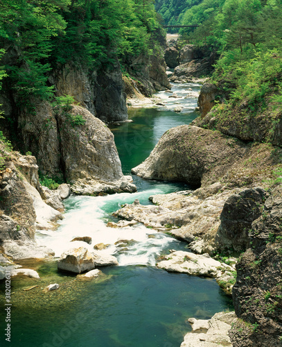 新緑の龍王峡