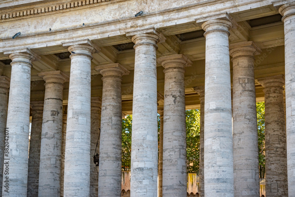 Naklejka premium cudad del Vaticano Iglesia de San Pedro en Roma