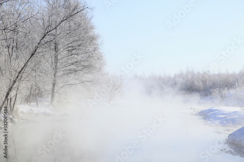 厳冬の水辺