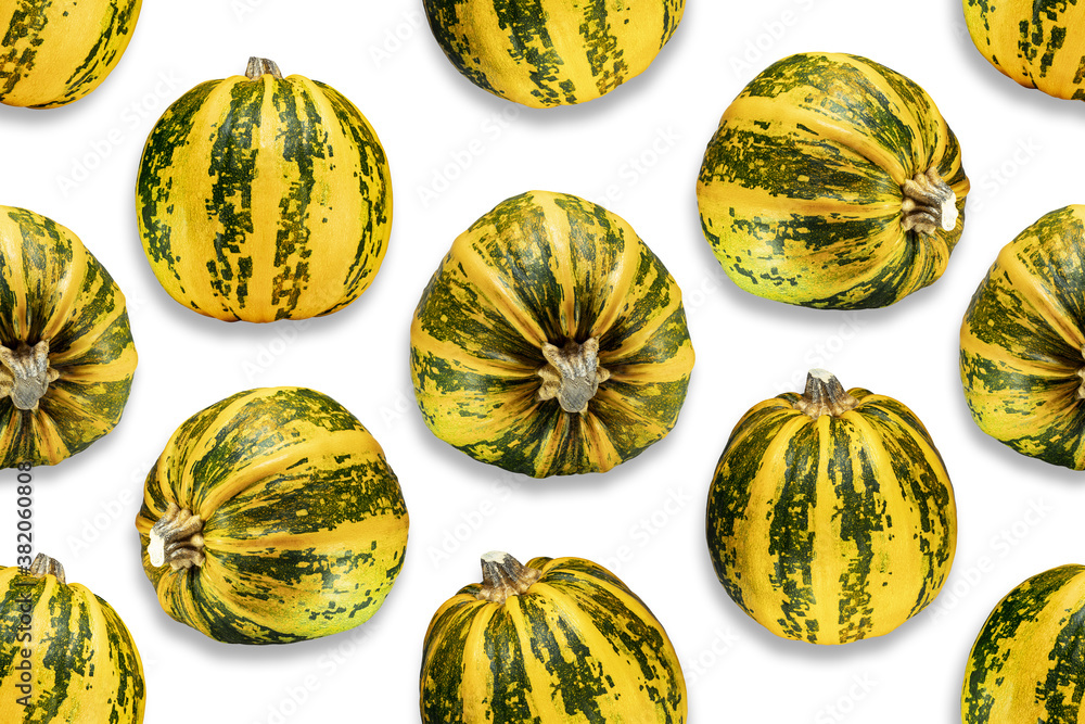 Seamless pattern of pumpkins. Yellow-green pumpkins. Autumn background. Halloween. For design and printing