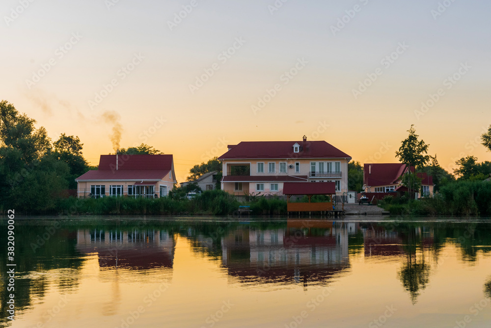 Fototapeta premium Natural sunsets by the river