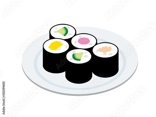 お皿に盛られた細巻寿司