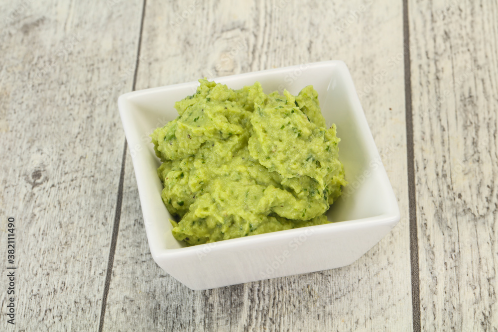 Avocado guacamole sauce with chili pepper Avocado guacamole sauce with chili pepper
