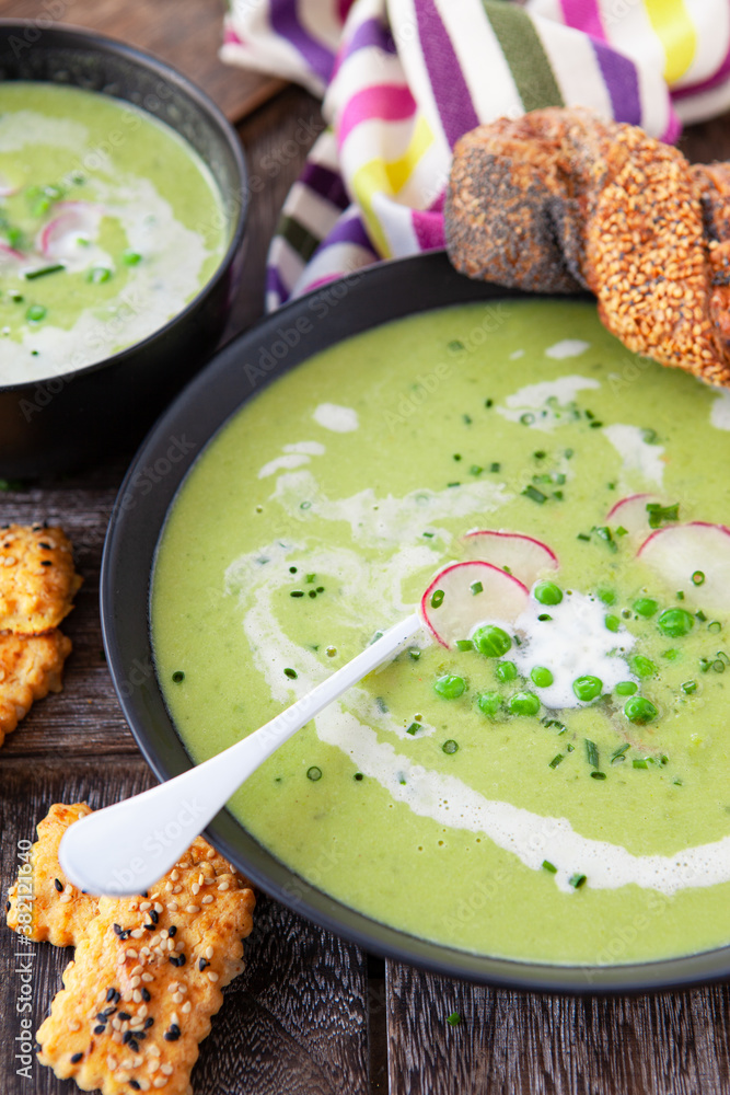 Herzhafte Erbsensuppe Stock Photo | Adobe Stock