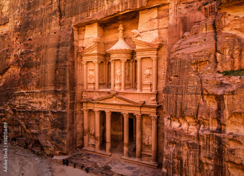 Entrance of Al Khazneh treasury