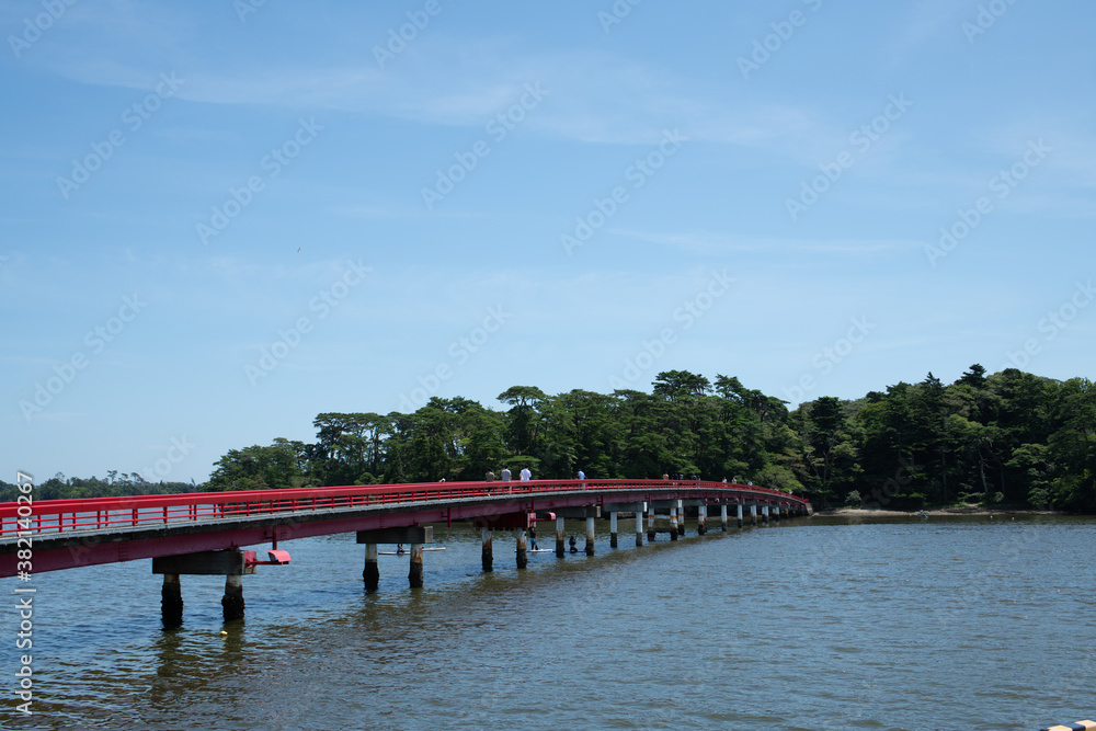 日本三景、仙台の松島湾の福浦橋