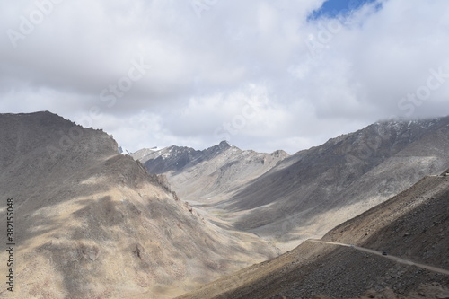 mountain road in the mountains khardungala pass