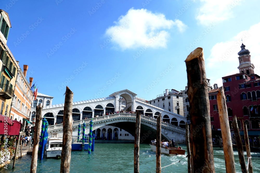 Rialto Bridge in Venice, Grand canal