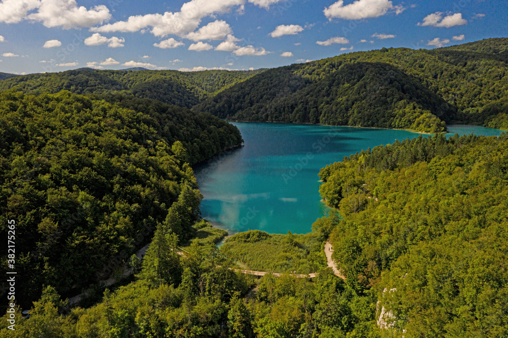 Obraz premium Aerial view over the Plitvice Lakes National park in Croatia during daytime