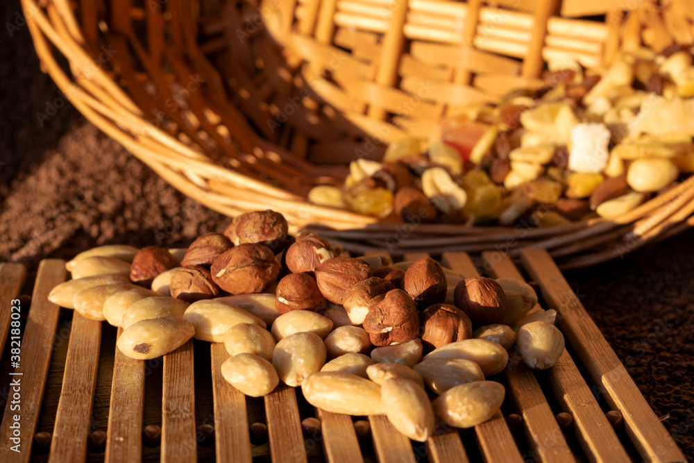 Obraz premium Nuts...