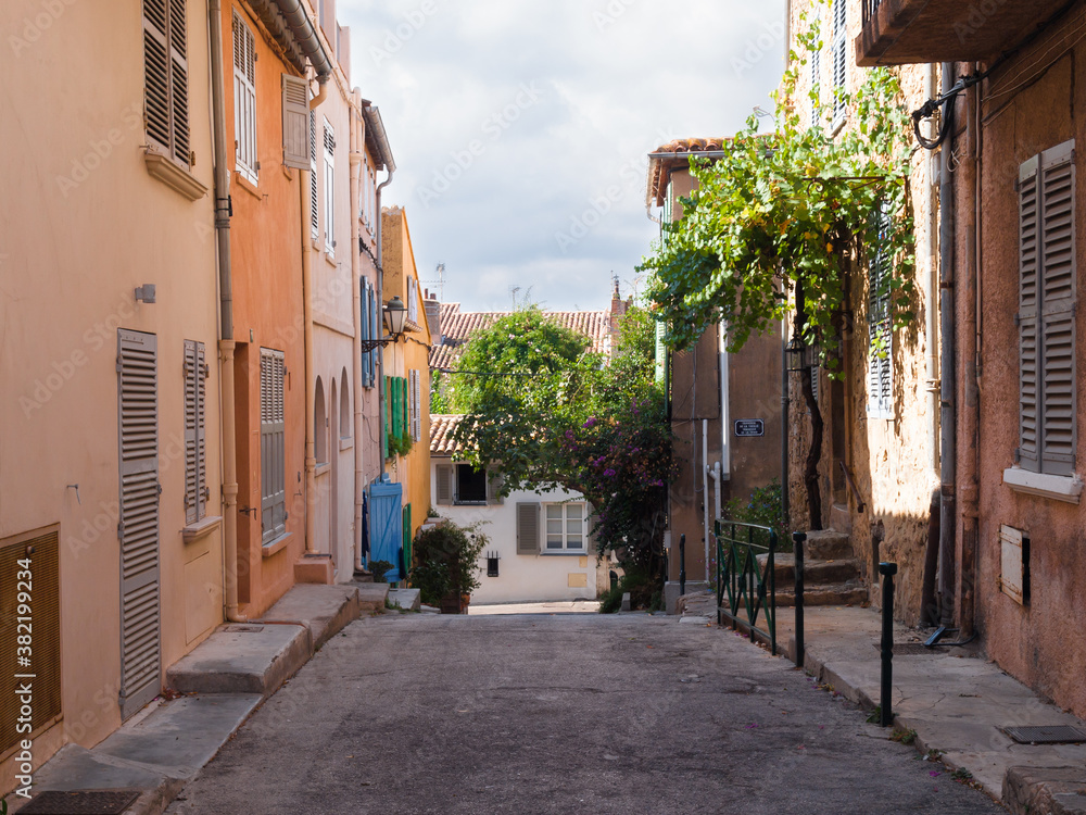 Streets of Saint-Tropez, French Riviera, Côte d'Azur, France Stock ...