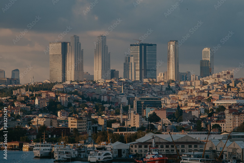 beautiful and modern Istanbul . A fusion of Asian and European culture in one city.
history and modernization in one place. beautiful and modern Istanbul . A fusion of Asian and European culture in one city.
history and modernization in one place.