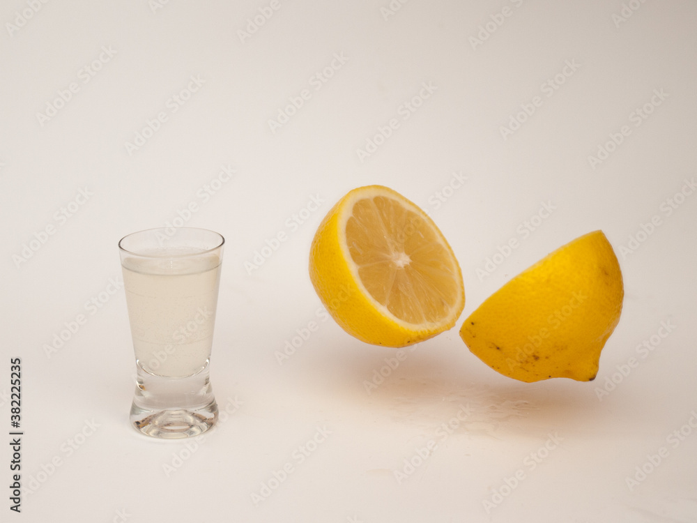 Lemon liqueur Lemon liqueur