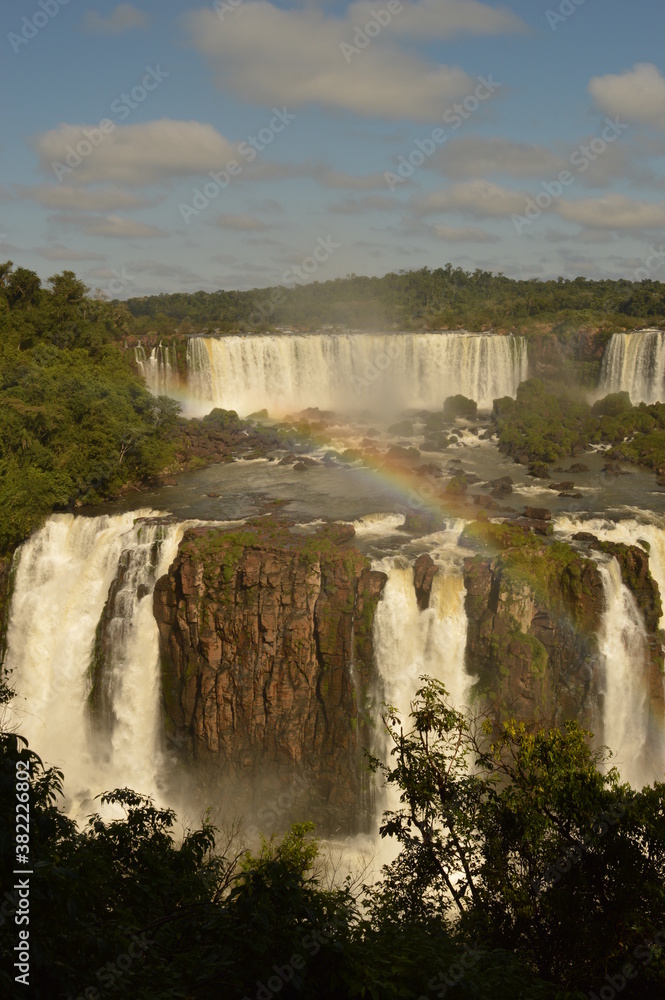 Fototapeta premium The powerful and mighty Iguazu (Iguacu) Waterfalls between Brazil and Argentina