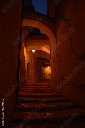 Matera la Città dei sassi alla luce della sera