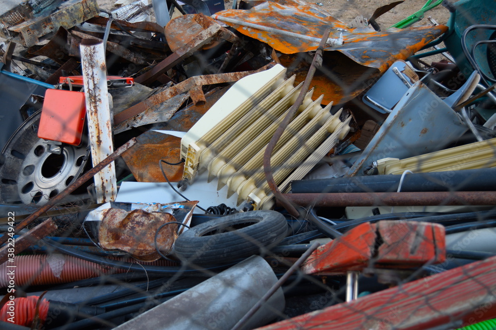 Fototapeta premium All kinds of scrap and junk piled up