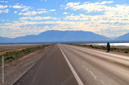 Utah - Road to Antelope Island