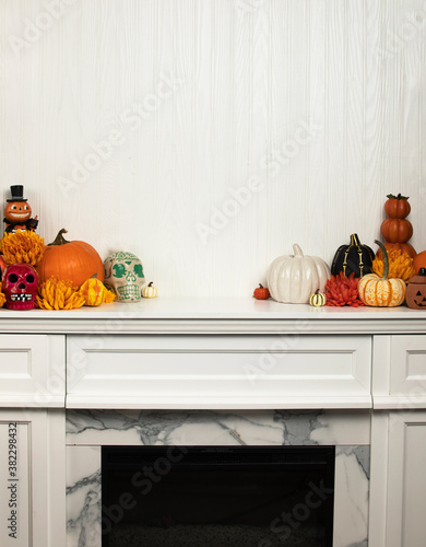 Halloween fireplace mantle decoration decoration