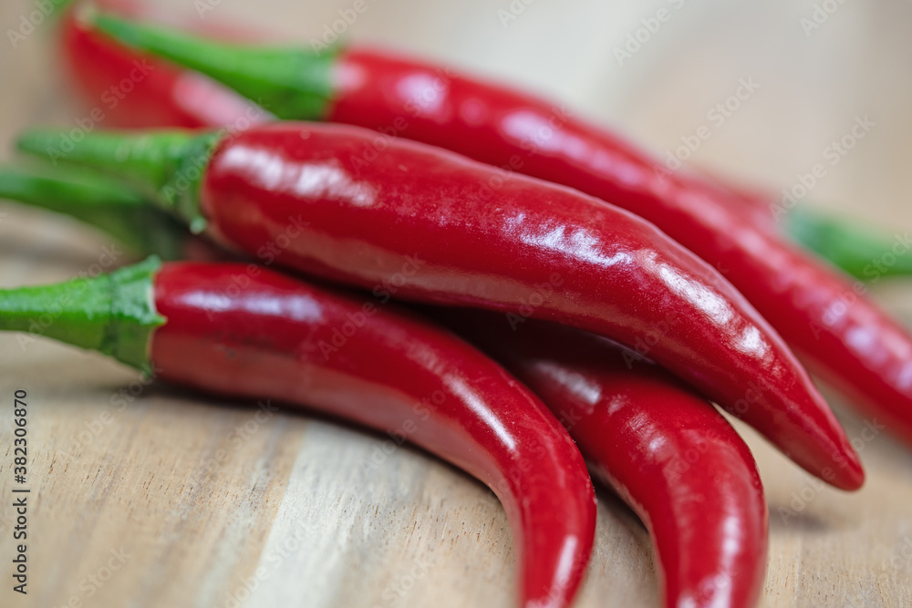 Peperoni, Capsicum annuum, in einer Nahaufnahme Peperoni, Capsicum annuum, in einer Nahaufnahme