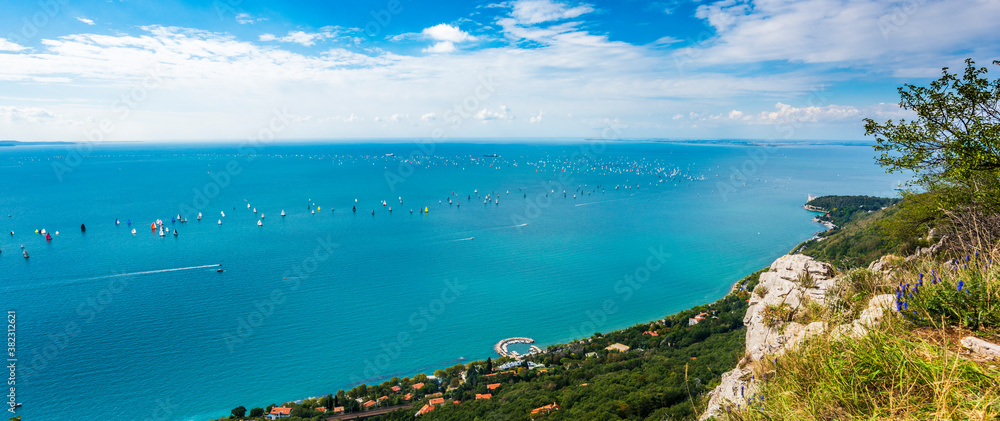 The gulf of Trieste and the fast race of the Barcolana. Italy